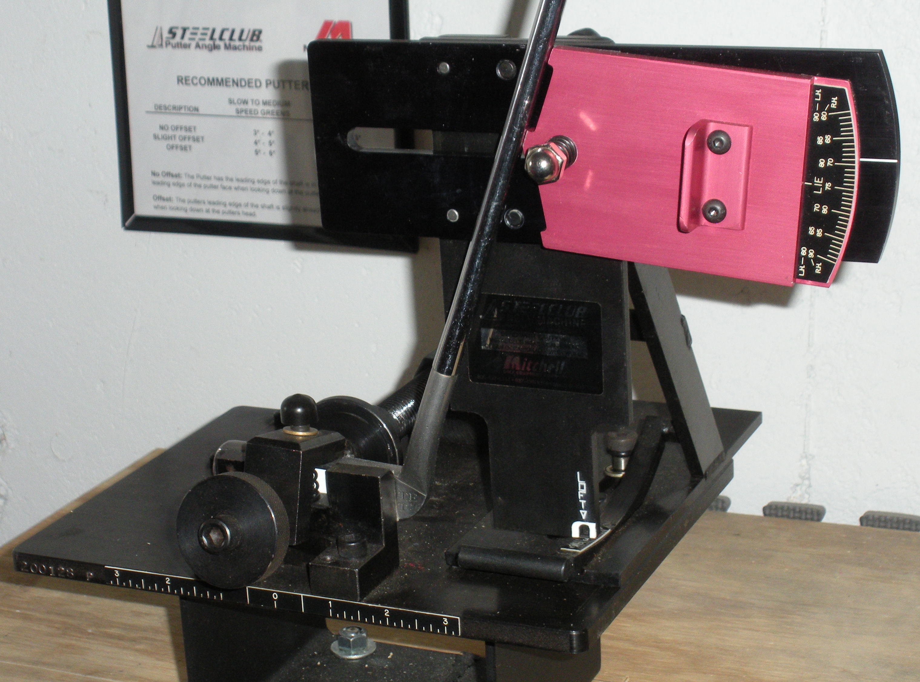 MItchell Steelclub Putter Angle Machine2